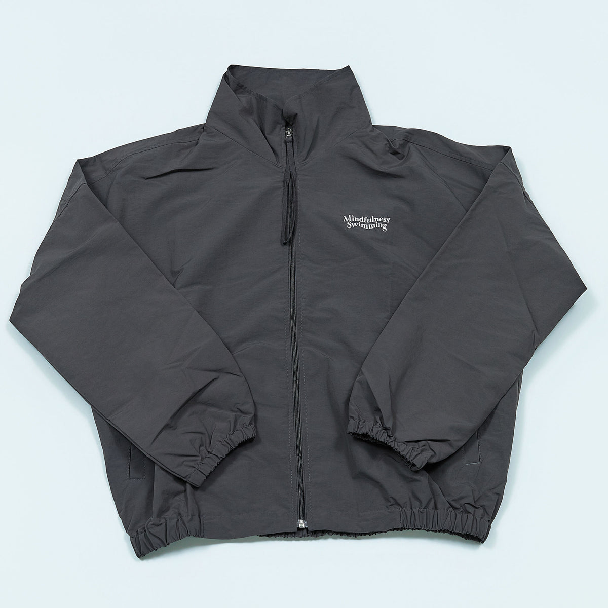 NYLON TRACK BLOUSON “MINDFULNESS SWIMMING” ー GRY