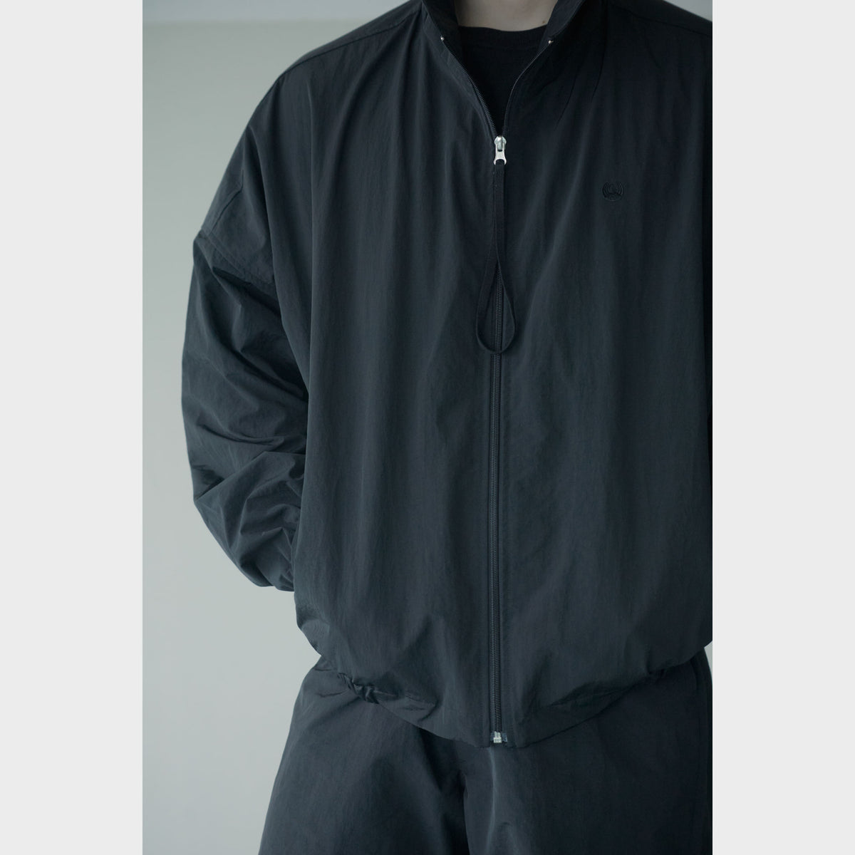 NYLON TRACK BLOUSON “SUN” ー BLK